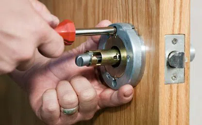 Security Locksmith Services San Antonio, TX 210-780-7330 Security Locksmith Services San Antonio, TX 210-780-7330 - 12-Expert-Locksmith